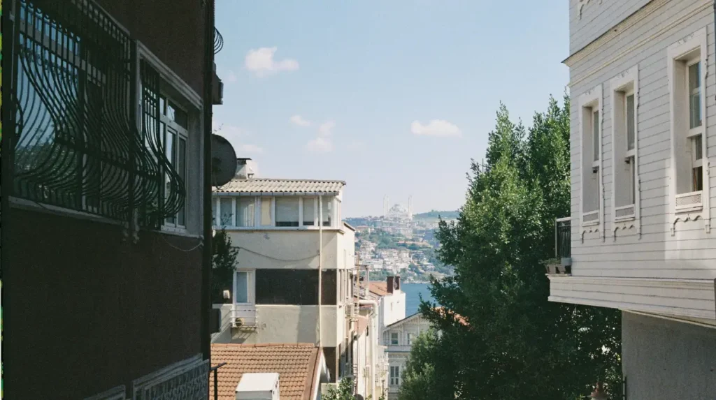 Architectural Oddities and Overlooked Streets