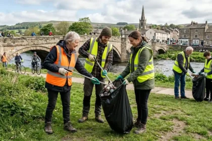 How to volunteer for the Otley Town litter pick days