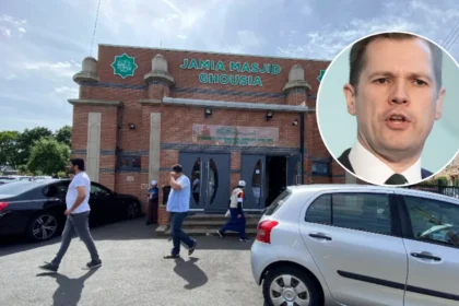 Labour Suspends Leeds Mosque Chair Arshad Khatana over Abhorrent Views 2026