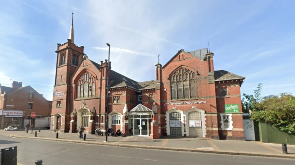 How does Leeds City Council fund home‑security support