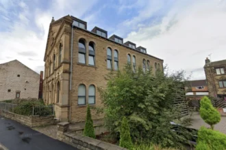 How to find bereavement counselling near Morley for free