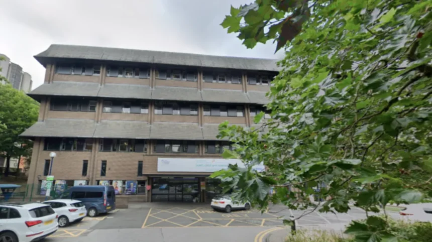 How to get help with money stress and anxiety in Leeds