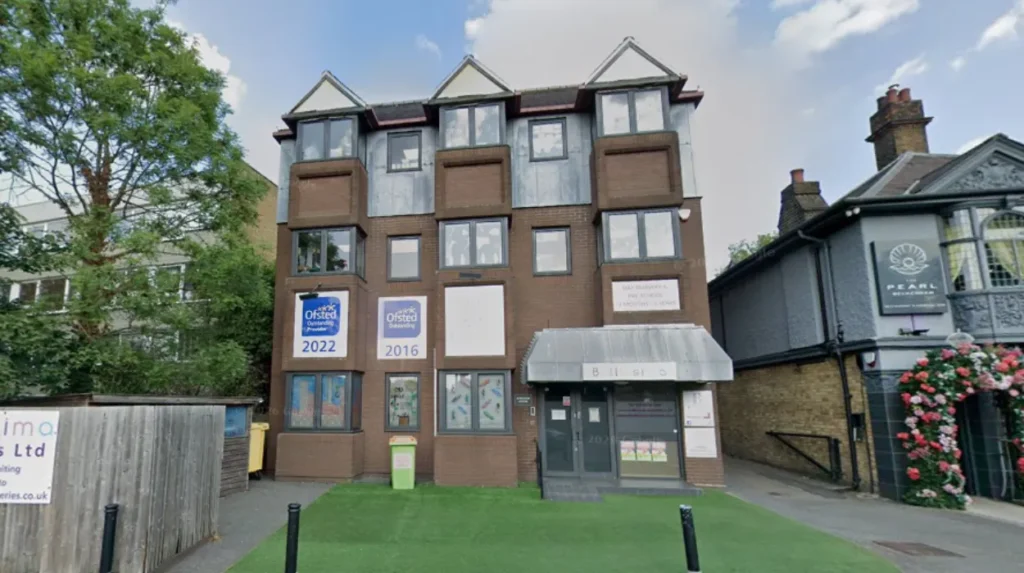 What resources are available in the Leeds area for applicants