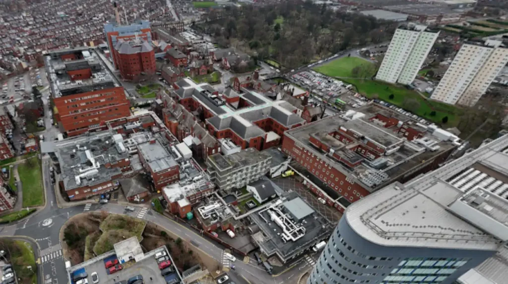 When should you avoid walk‑in centres and go to AE