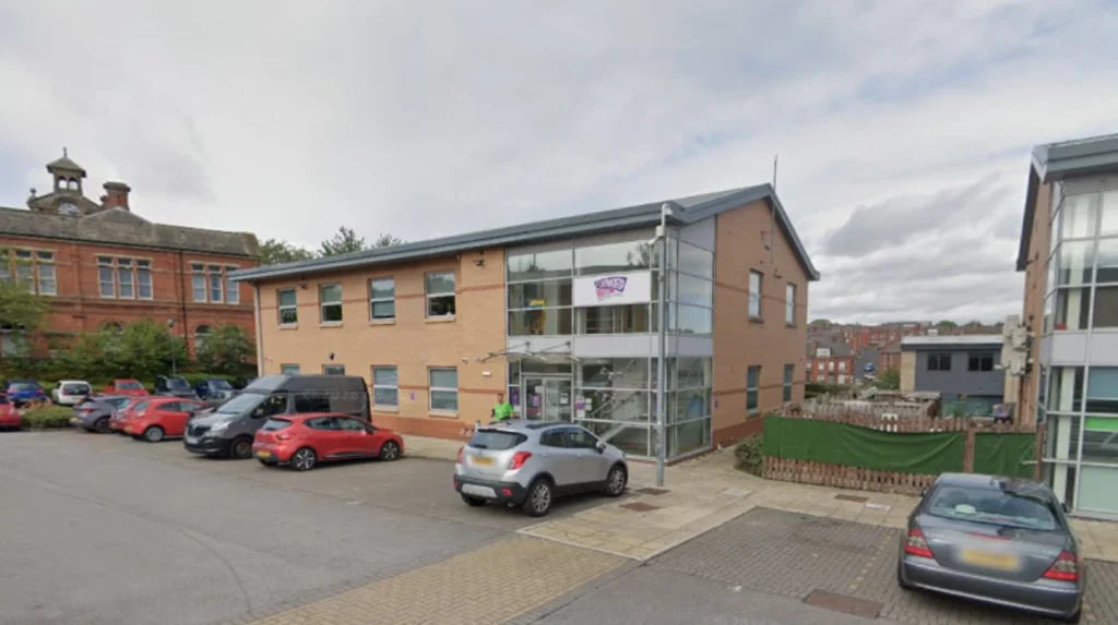 Who Should You Contact First for Drug Dealing in Your Building 1