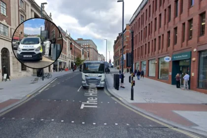 Police Cordon Off Call Lane in Leeds City Centre Street 2026