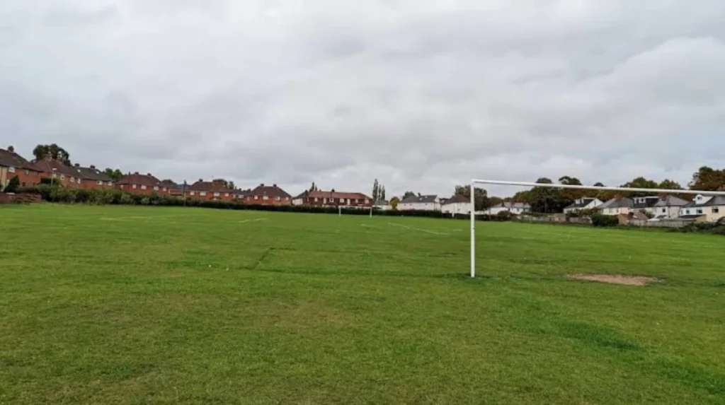 What Annual Events and Festivals Should Tourists Plan Their Visit Around in Horsforth?