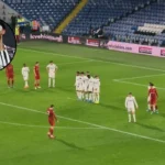 Lloyd Kelly Leeds United transfer update | Leeds 2026