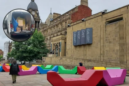 Amazon Delivery Van Full of Parcels Stolen in Leeds 2026
