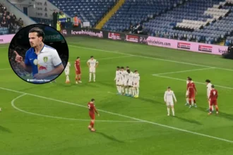 Daniel Farke Addresses Rejected Leeds Bid for Chelsea's Mykhailo Mudryk Leeds 2026