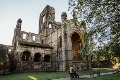 Explore the Best Short Walks and Historic Trails in Horsforth