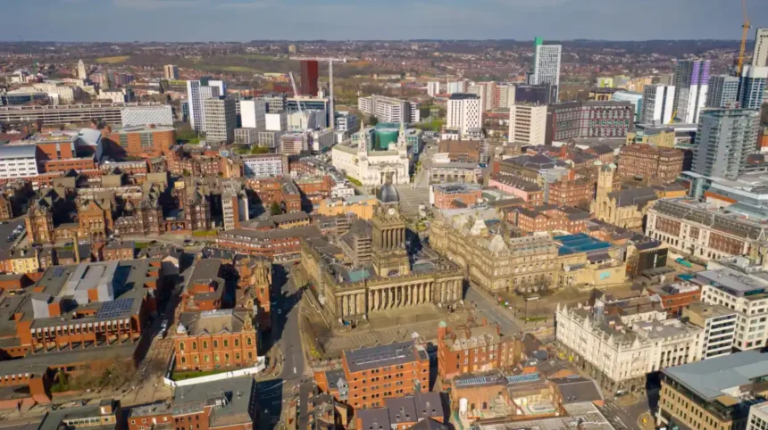 Heatwave Weather Forecast and Temperatures in Leeds 2026