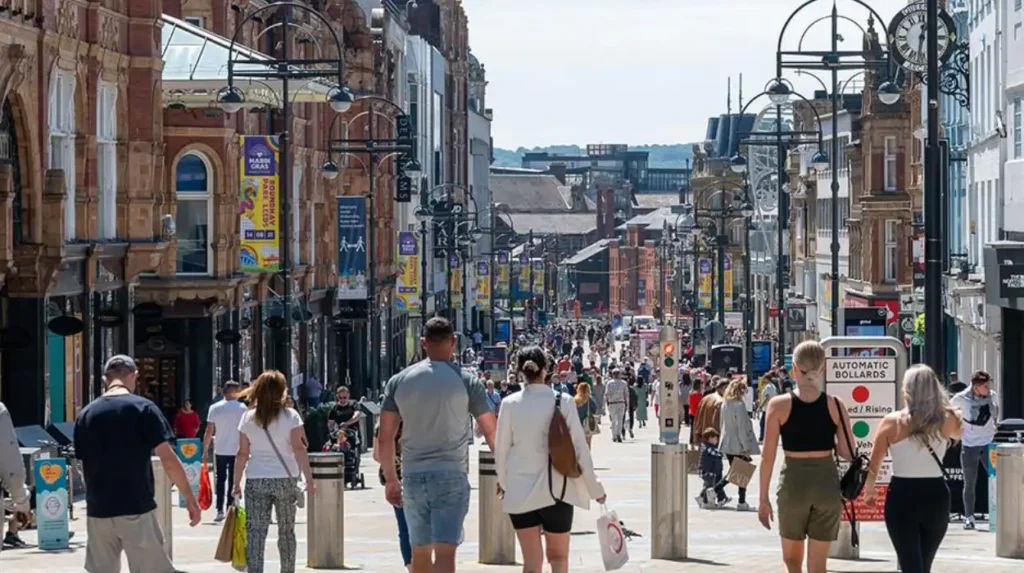 Why is an accurate Leeds heatwave forecast important