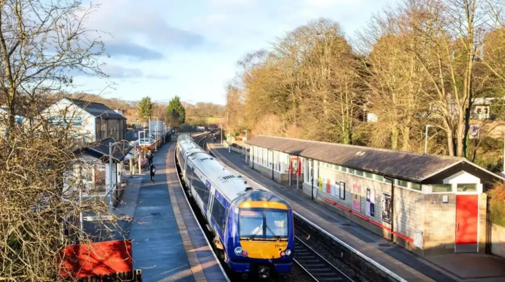 How easy is Horsforth to reach for an afternoon with friends