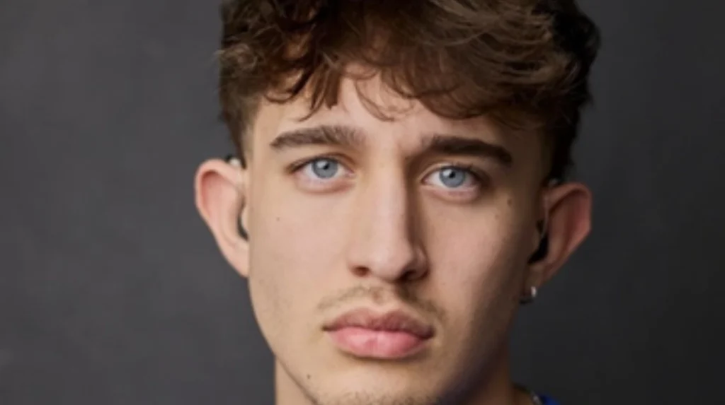 Leeds Graduate, Hollyoaks Newcomer Meet Indigo Kamal-Poole 