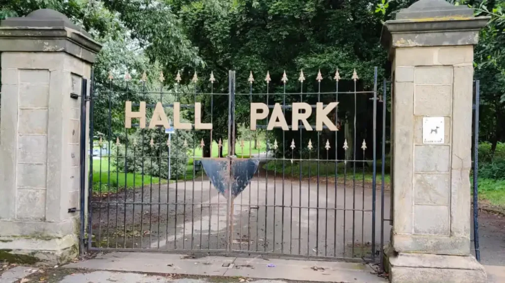 What can you do at Horsforth Hall Park