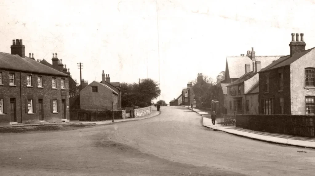 What can you see along Garforth Main Street 1