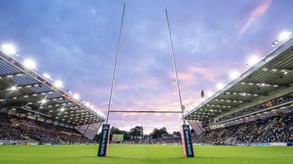 What is the history of Headingley Rugby Stadium and Leeds Rhinos