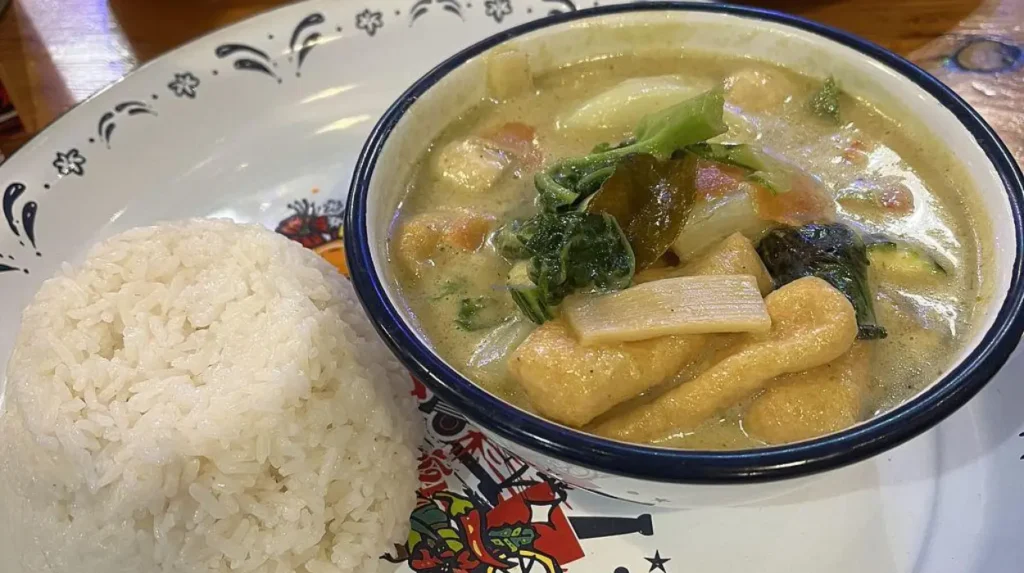 Does Headingley have vegan Thai food