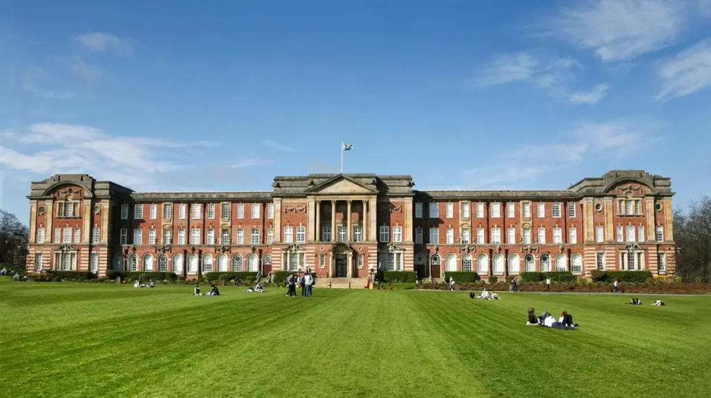 Does Leeds Beckett University provide laptop friendly study spaces in Headingley