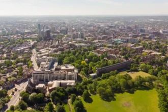 Headingley Student Accommodation Areas and Surroundings Guide