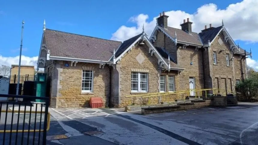 Headingley Train Stations and Rail Connections Leeds Travel Guide