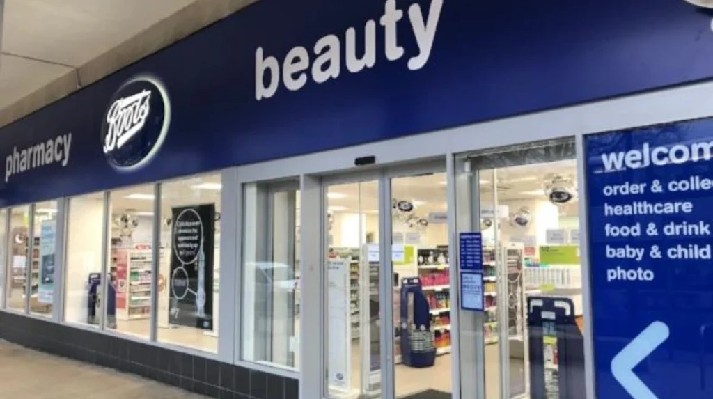 What healthcare facilities are available in Headingley