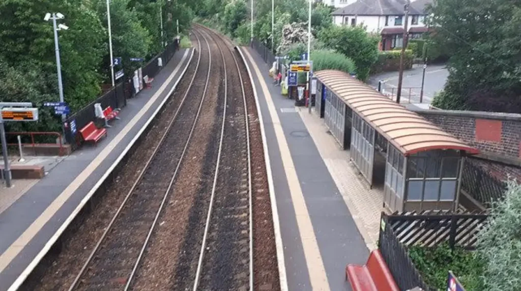 What is the difference between Headingley station and Burley Park station
