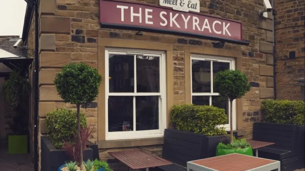 What is the story behind The Original Oak in Headingley