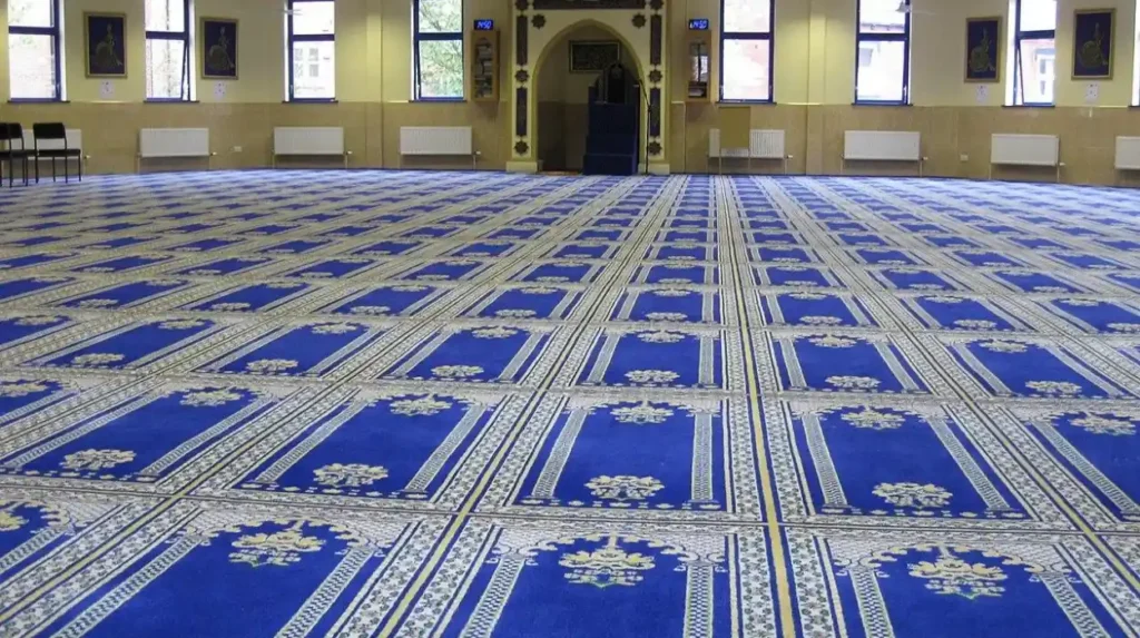 Where can visitors discover Muslim and Buddhist communities near Headingley