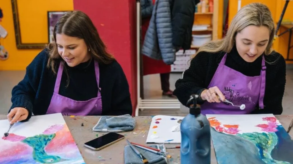 Which Craft Activities Can You Explore in Headingley